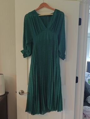 ASOS Emerald Green V-Neck Pleated Midi Dress